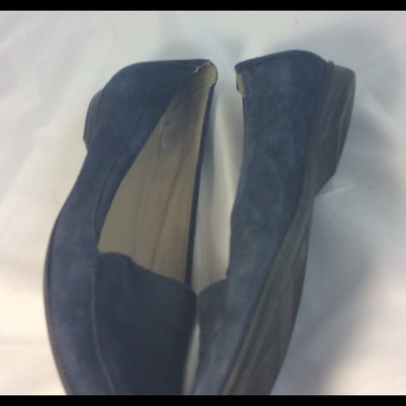 naturalizer blue suede shoes